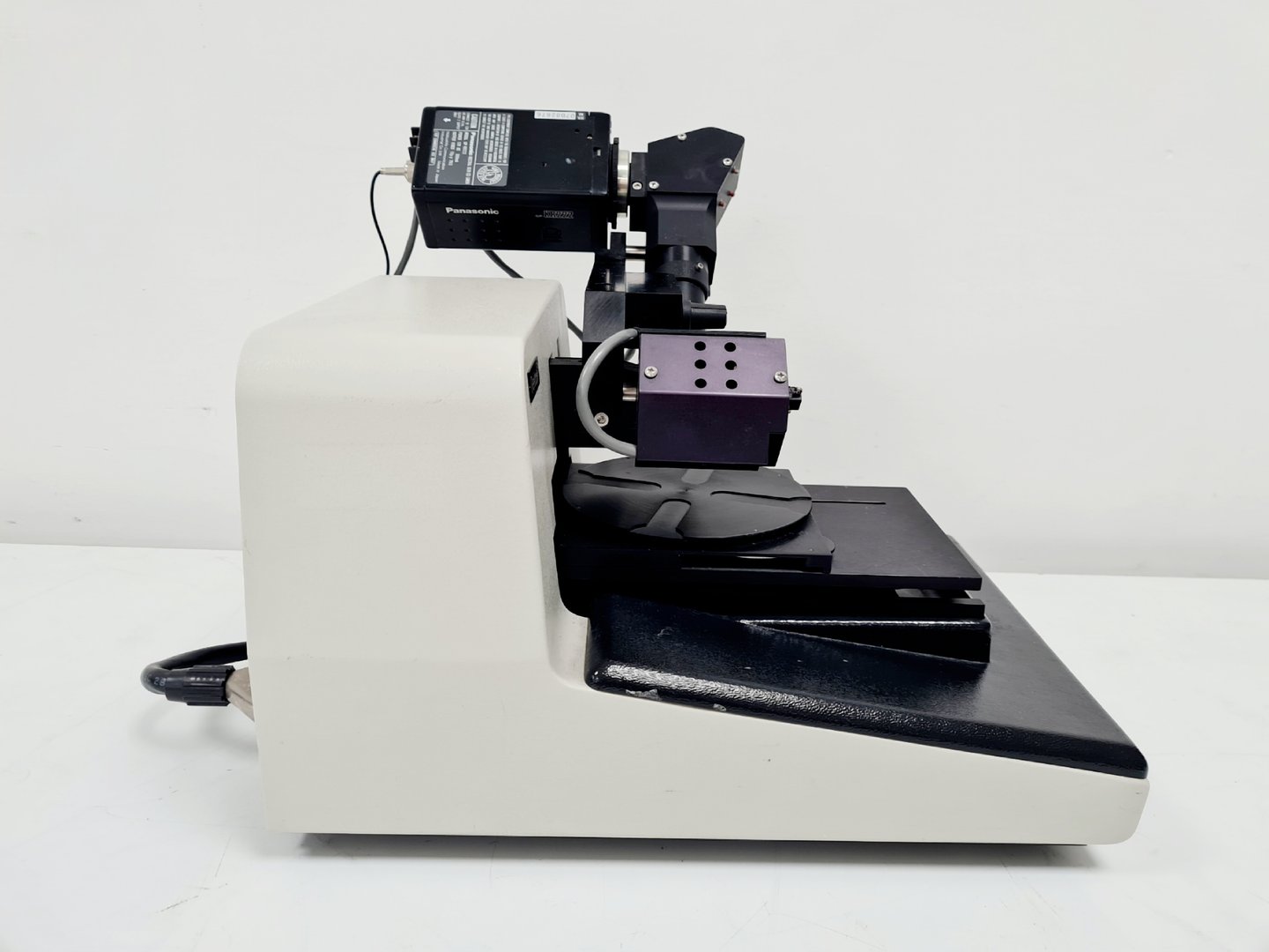 Image of Veeco Dektak 3 Surface Profilmeter