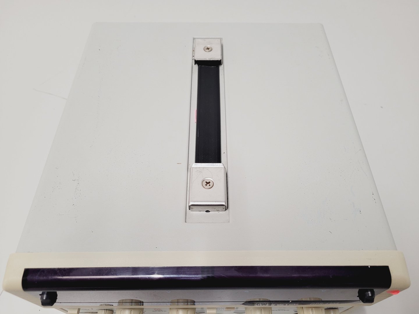 Image of 35 x G.W. Instek GPS-4303 DC Laboratory Power Supply Units Lab