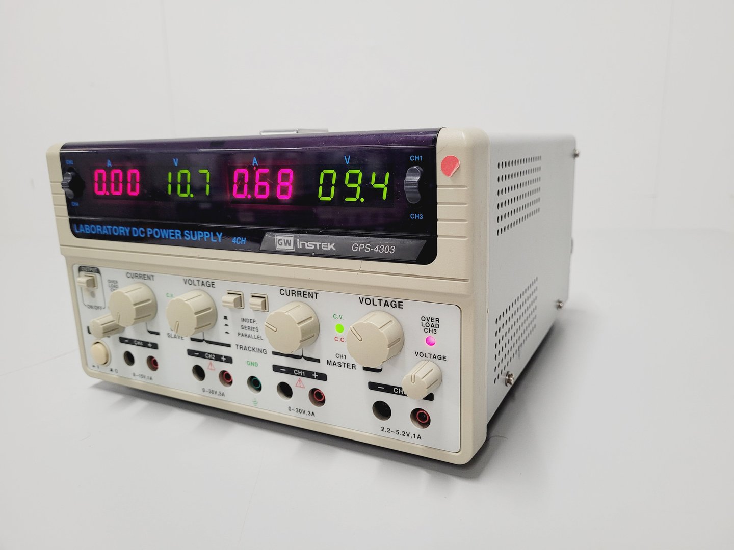 Image of 35 x G.W. Instek GPS-4303 DC Laboratory Power Supply Units Lab