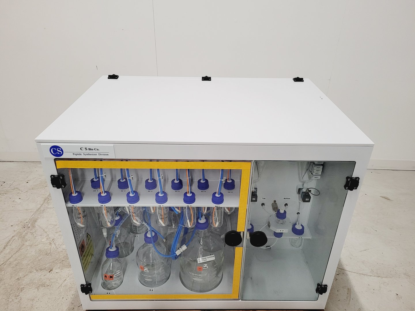 Image of CS Bio Co. Peptide Synthesizer Model CS136 Full Glassware Lab