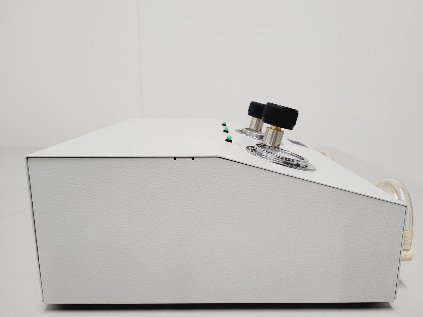 Image of Perkin Elmer HPLC Liquid Handling DC Motor and Vacuum Control Units Lab