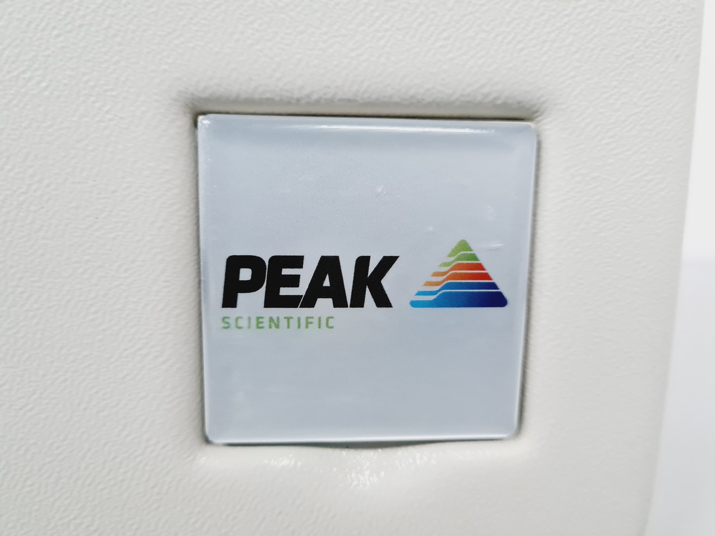 Image of PEAK Scientific Hydrogen Gas Generator PH600 Lab