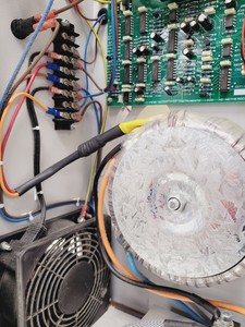 Thumbnail image of PEAK Scientific Hydrogen Gas Generator PH600 Lab
