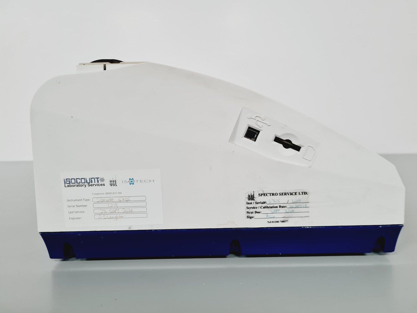 Image of Jenway 6705 UV/Vis Spectrophotometer Lab