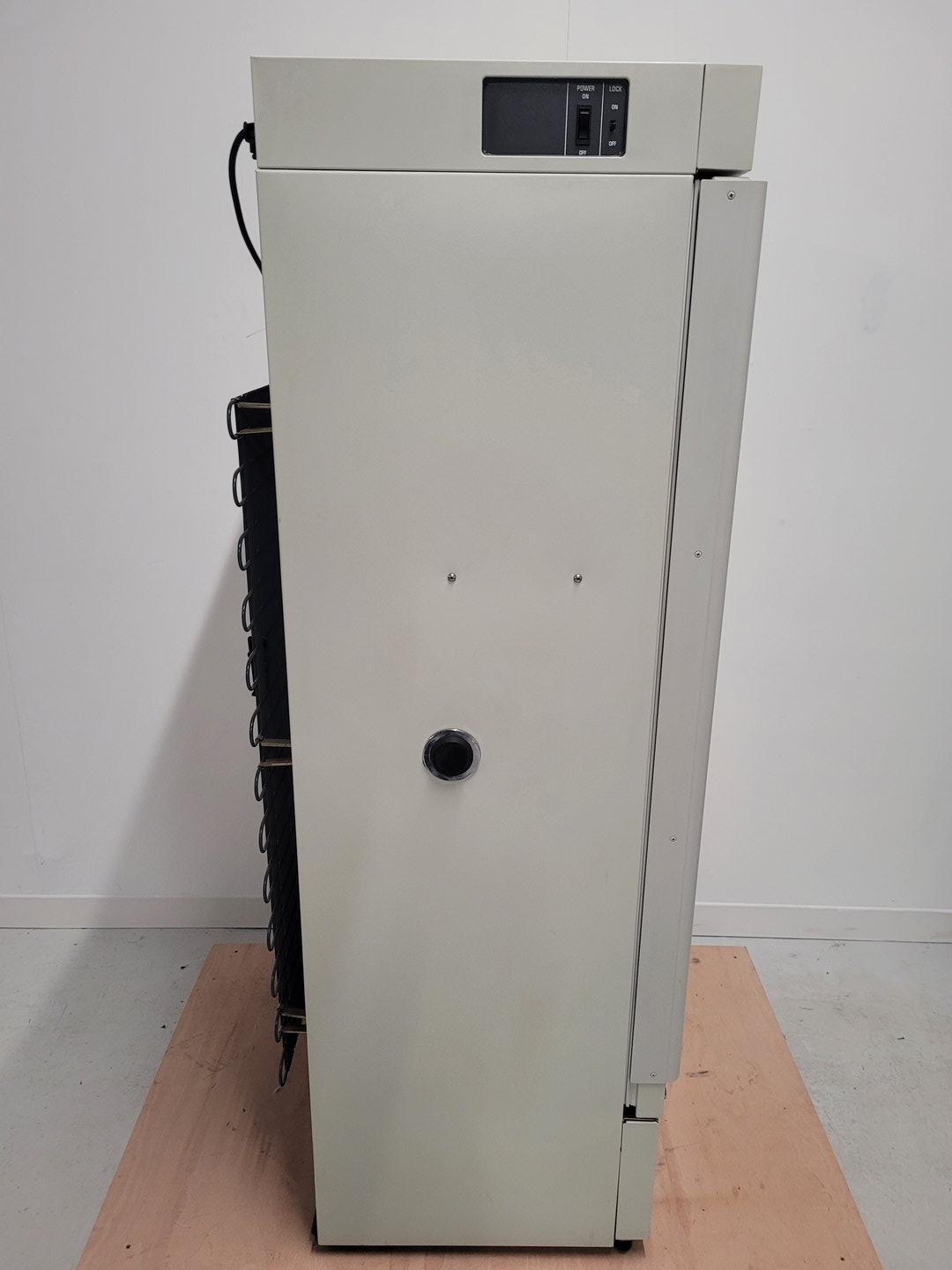 Image of Sanyo MIR 252 Refrigerated Laboratory Incubator Lab
