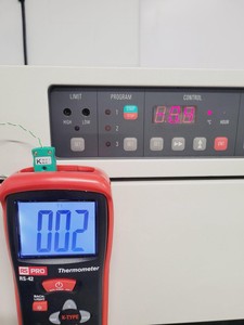 Thumbnail image of Sanyo MIR 252 Refrigerated Laboratory Incubator Lab