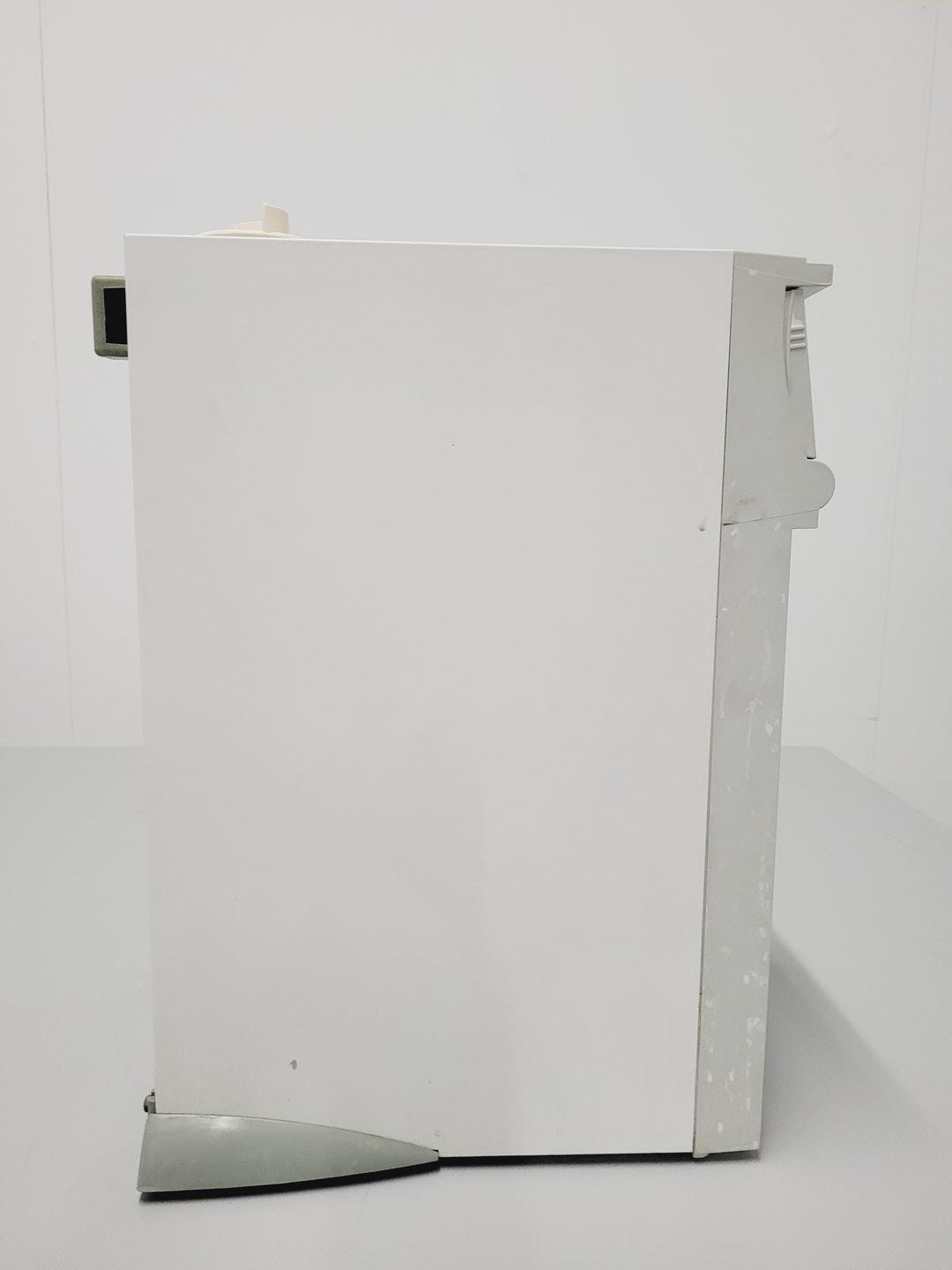 Image of Millipore Elix 3 Water Purification System and 30L PE030 Storage Tank lab