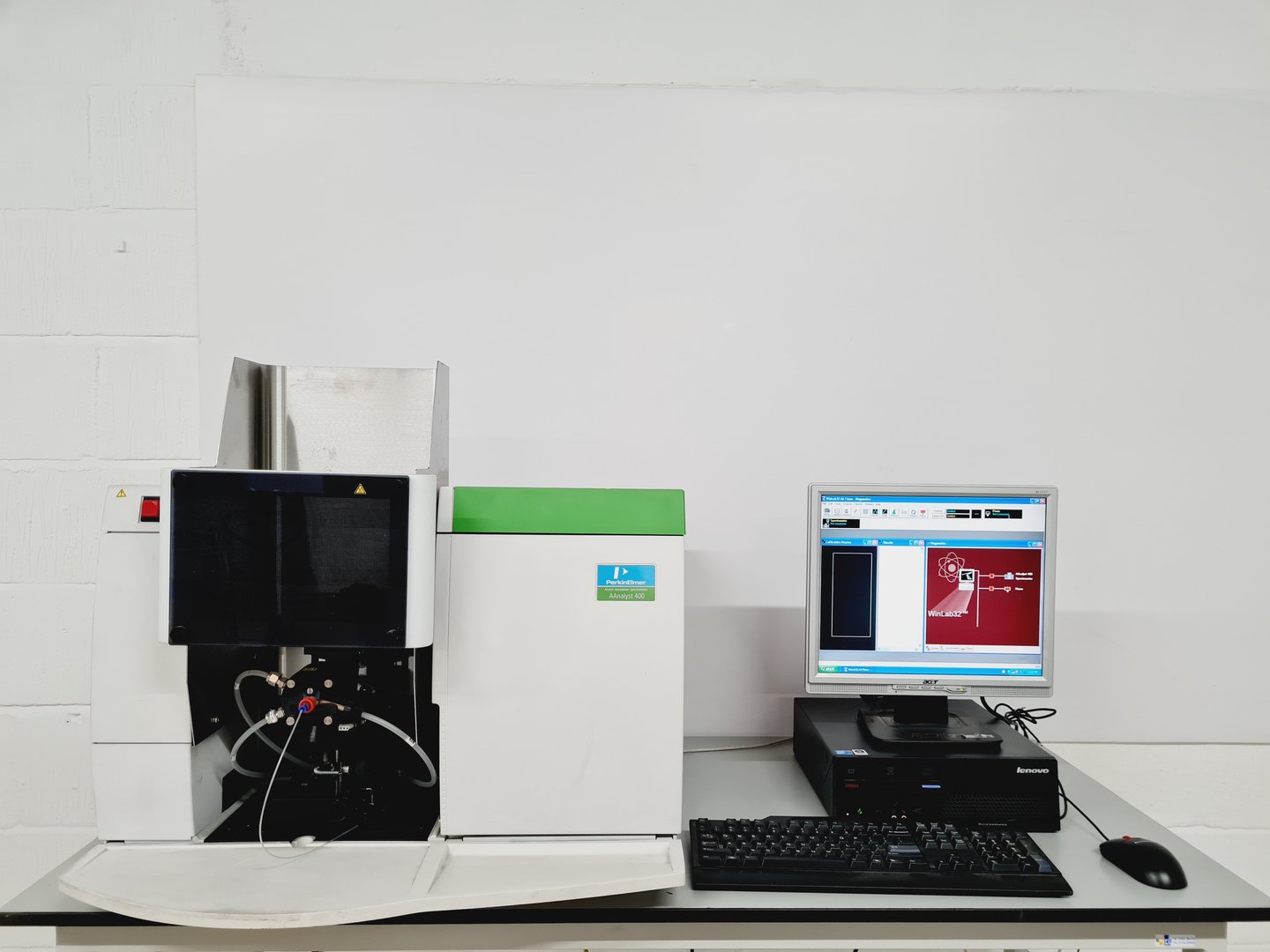 Image of Perkin Elmer Aanalyst 400 Atomic Absorption Spectrometer & Software Lab