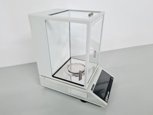 Thumbnail image of Mettler Toledo AM100 Digital Analytical Balance Lab