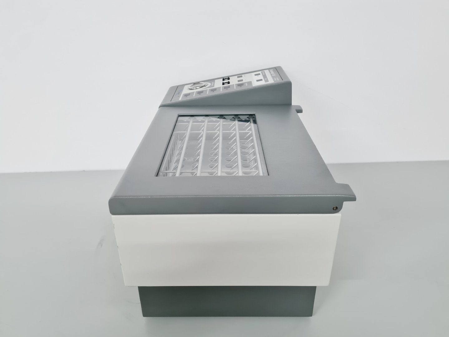 Image of Caliper Life Sciences TurboVap LV Concentration Workstation Lab