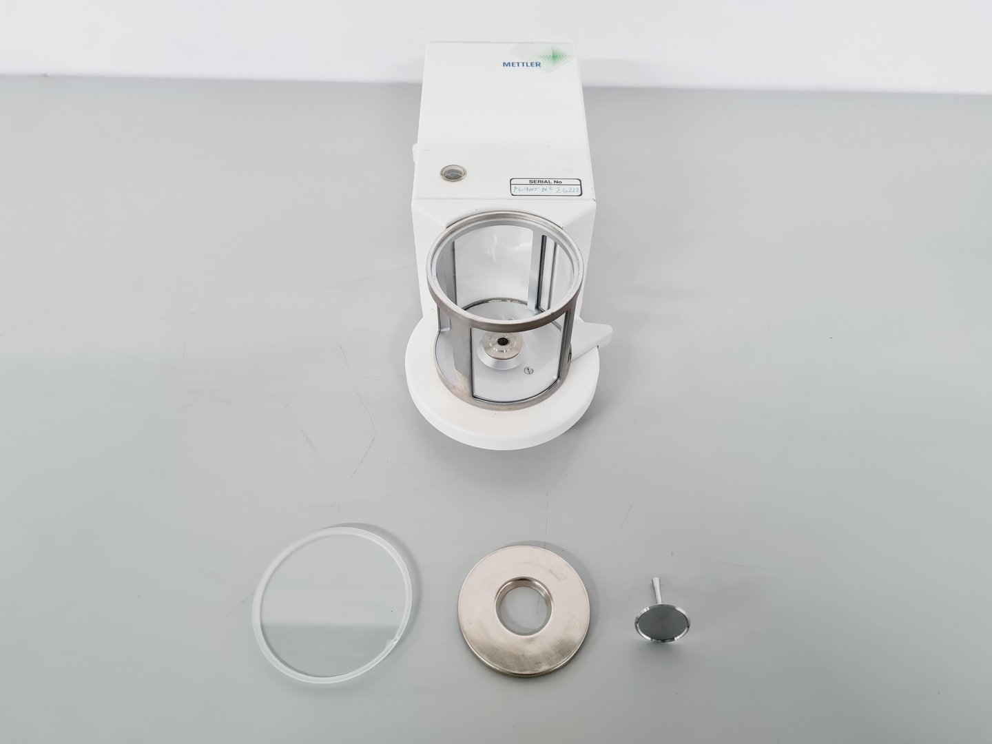 Image of Mettler Toledo MT5 Analytical Microbalance Lab
