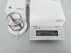 Thumbnail image of Mettler Toledo MT5 Analytical Microbalance Lab