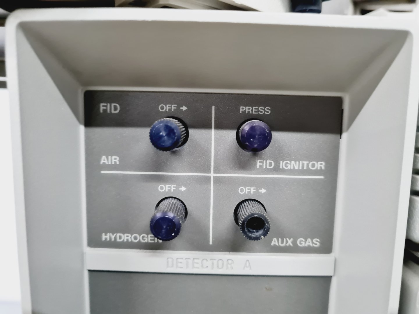 Image of Hewlett Packard 5890 Series II Plus Gas Chromatograph w/ HP 5972 Series MSD Lab