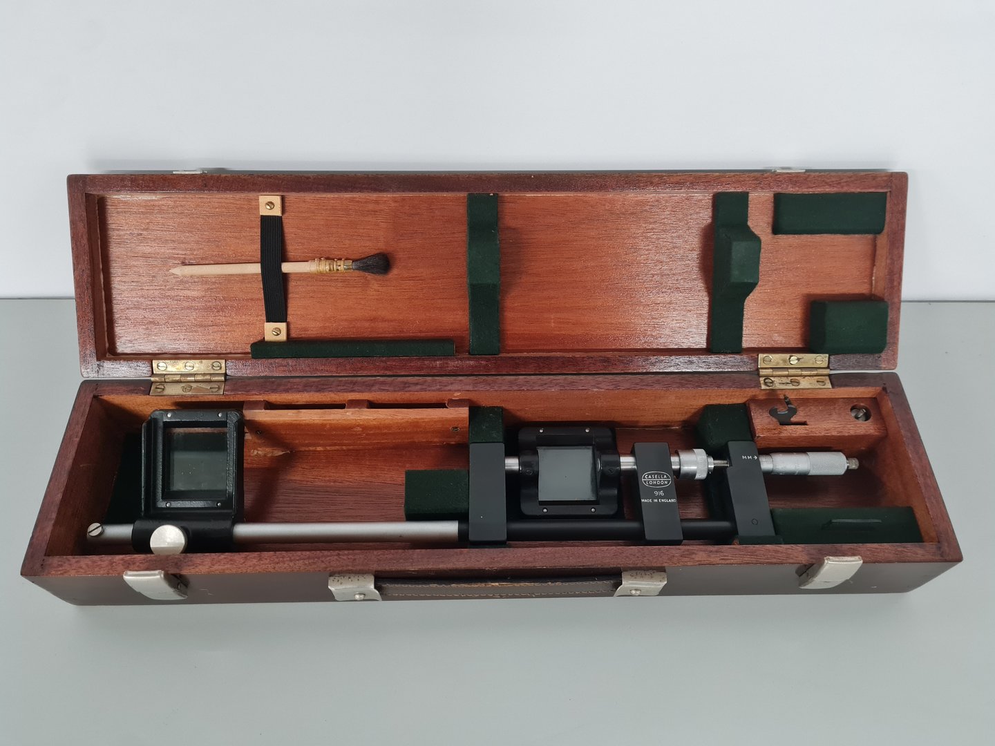 Image of Casella London Folding Mirror Stereoscope & Casela 916 Parallax Bar Lab