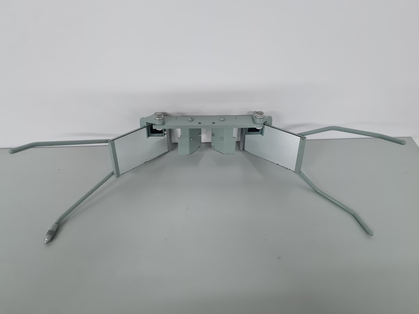 Image of Casella London Folding Mirror Stereoscope & Casela 916 Parallax Bar Lab