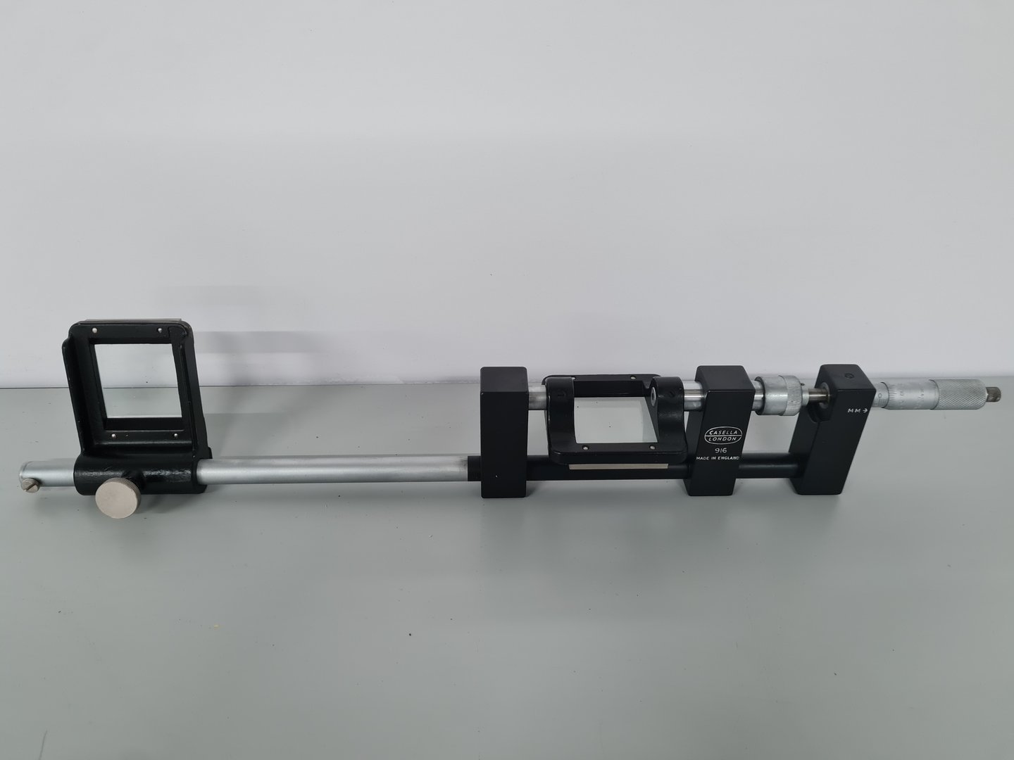 Image of Casella London Folding Mirror Stereoscope & Casela 916 Parallax Bar Lab