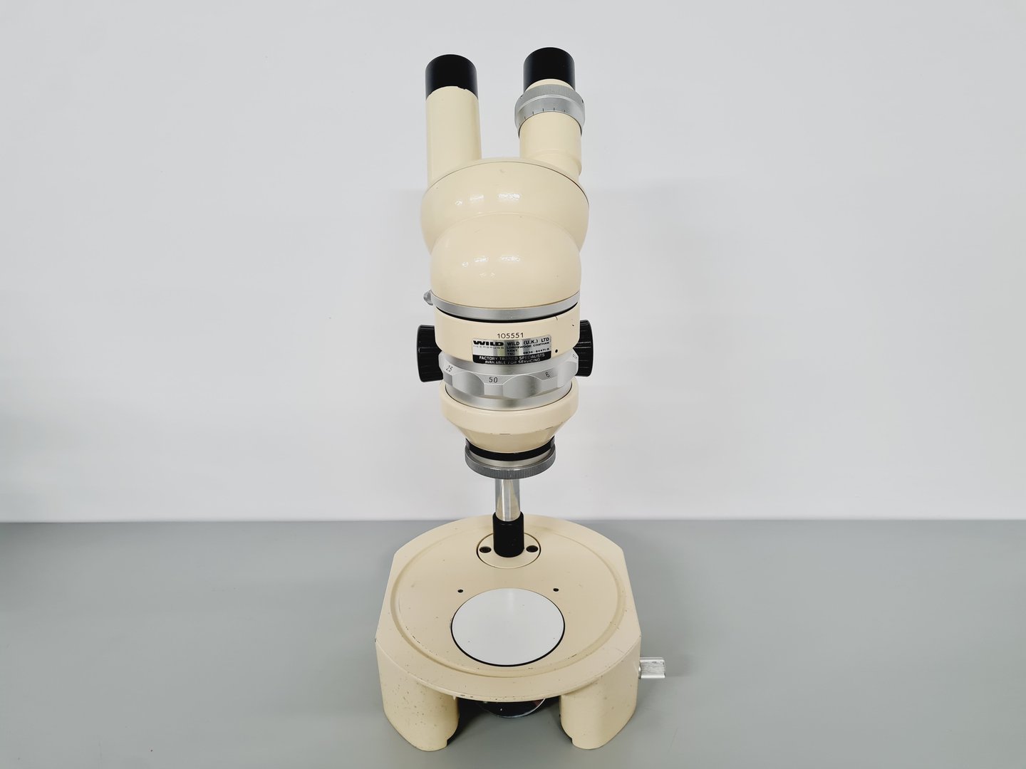 Image of Wild Heerbrugg M5 Stereo Zoom Microscope Lab