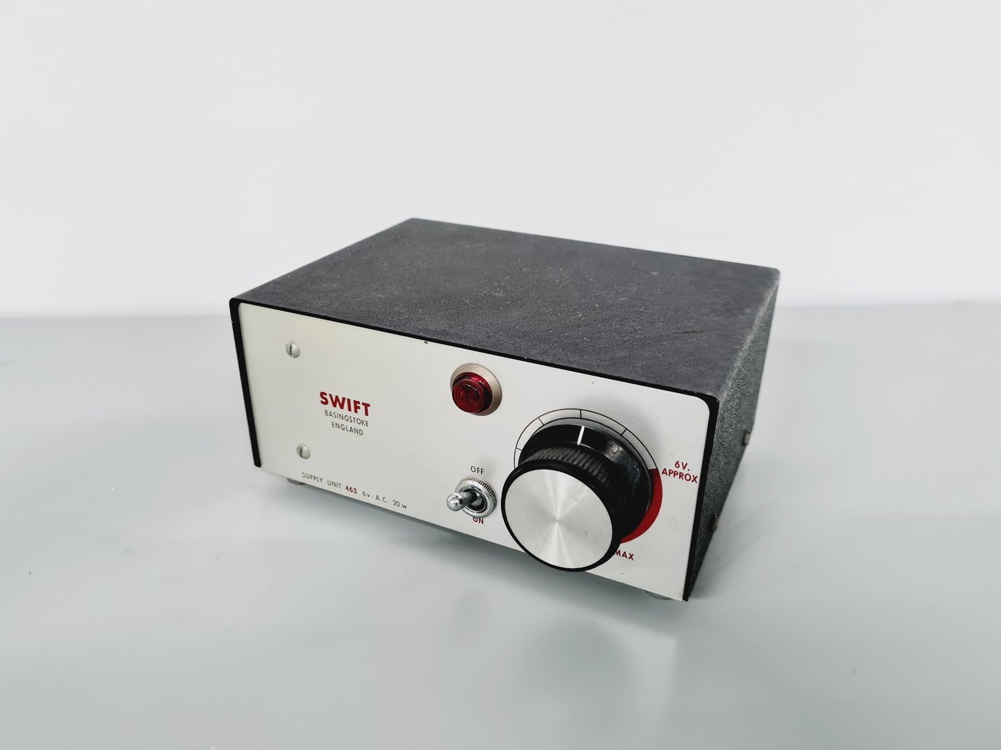 Image of WILD HEERBRUGG M20 Microscope & PSU (No Lamp)