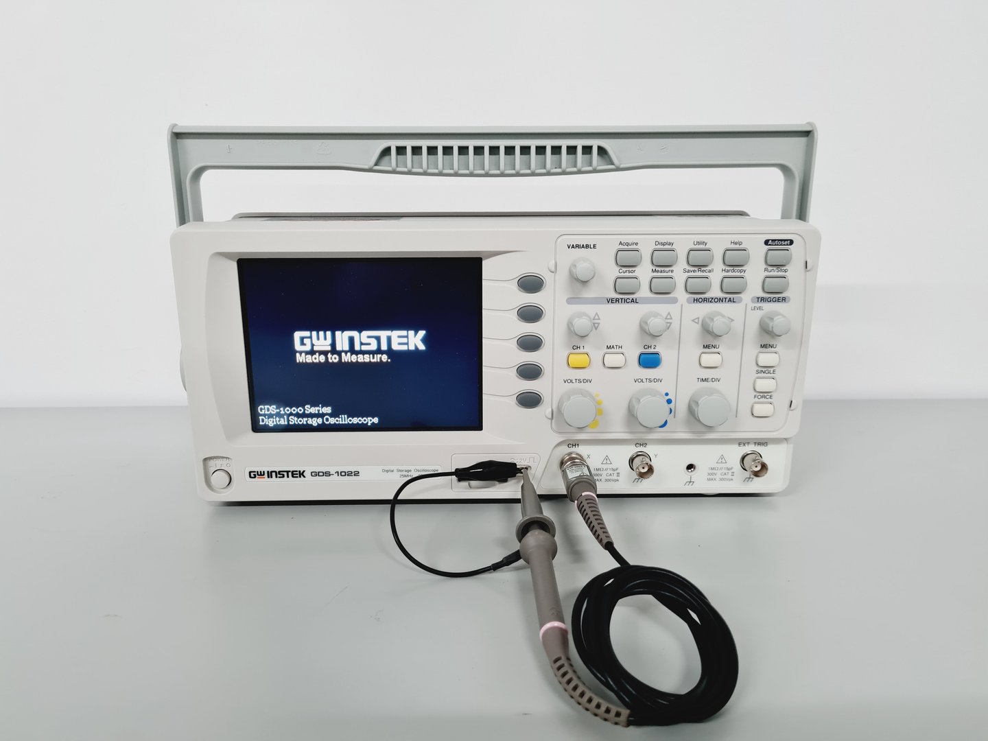 Image of 13 x GW INSTEK GDS-1022 Digital Storage Oscilloscope with Probes Job-Lot Lab Lab