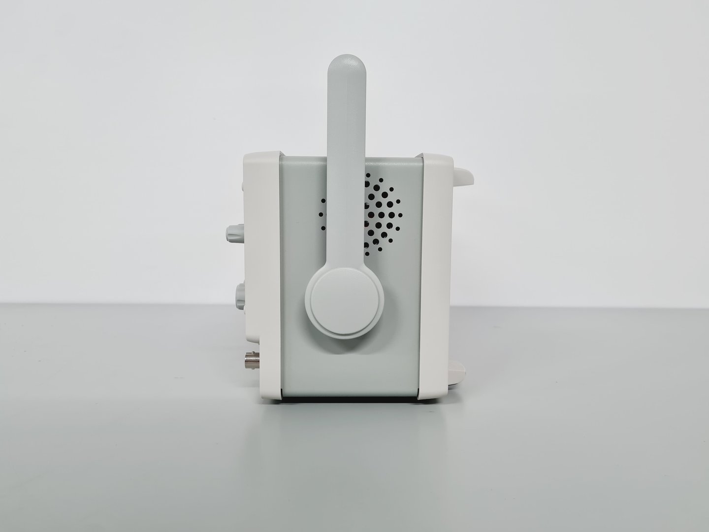 Image of 13 x GW INSTEK GDS-1022 Digital Storage Oscilloscope with Probes Job-Lot Lab Lab