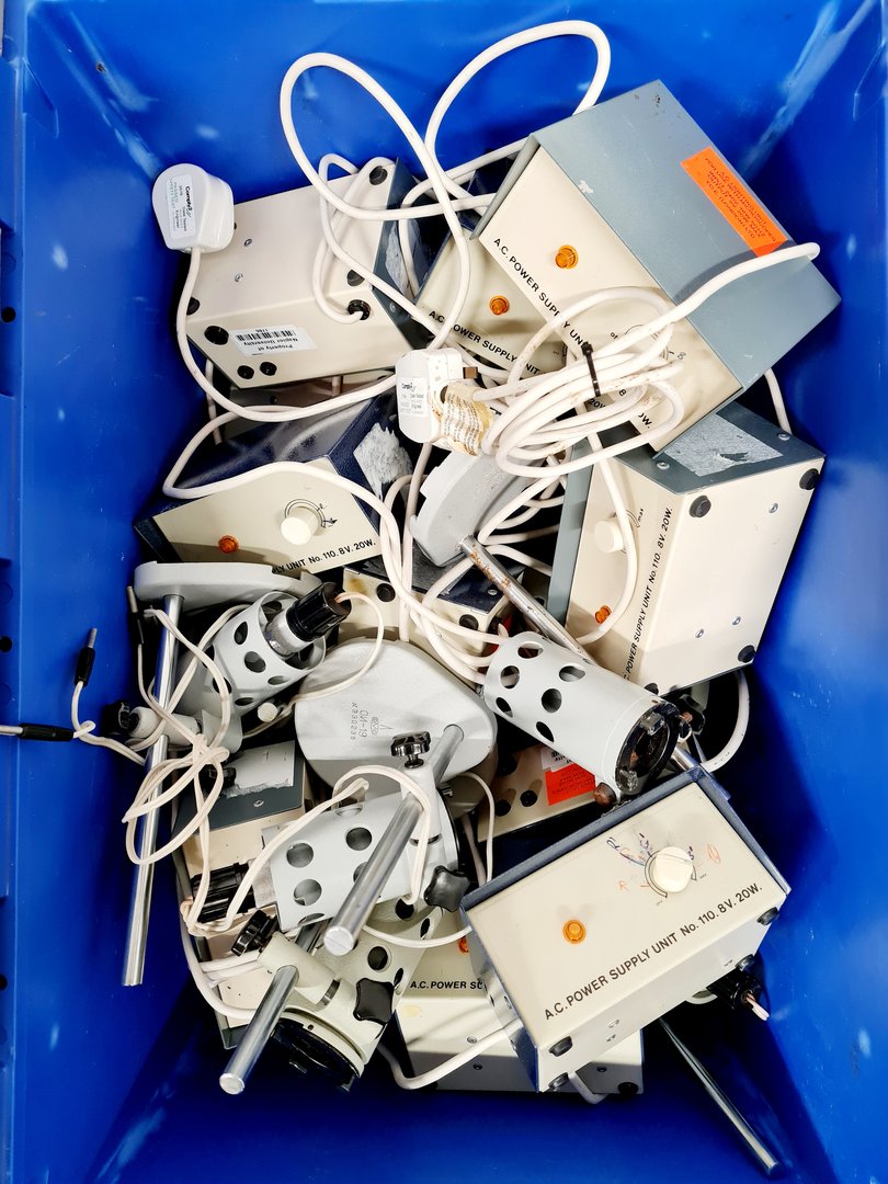 Image of Job Lot of Microscopes & Associated Equipment - Power Supplies, Lamps Lab