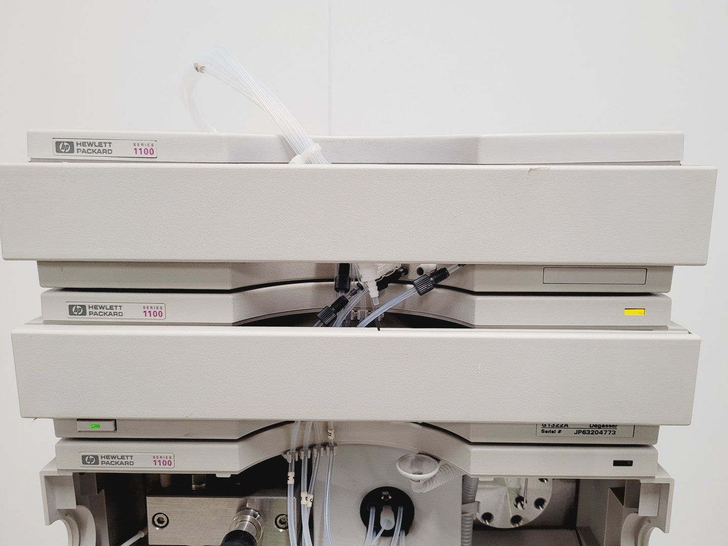Image of Hewlett Packard 1100 Series HPLC System G1311A G1313A G1316A G1314A G1322A Lab