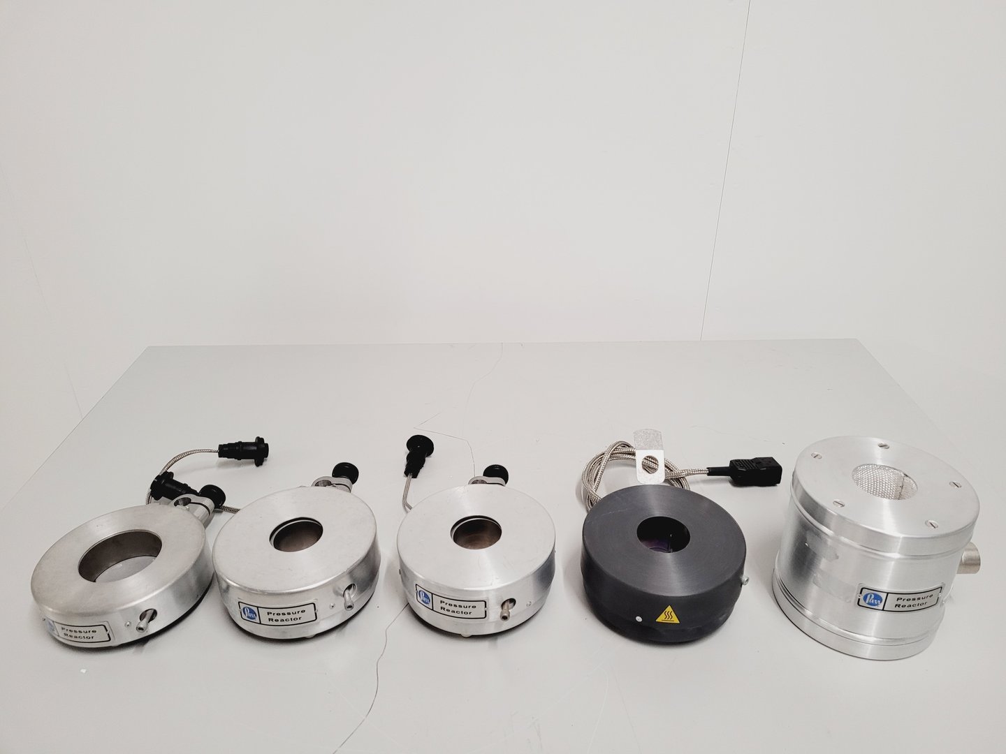 Image of Parr Pressure Reactor Parts Heating Stirring Cooling Accessories Lab Faulty