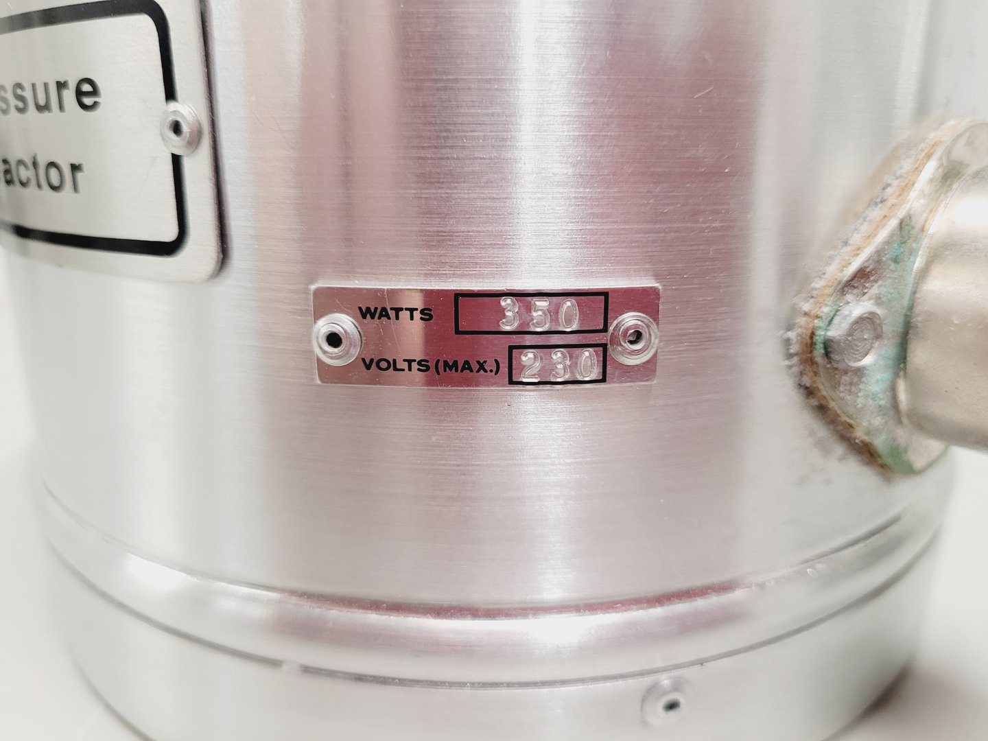 Image of Parr Pressure Reactor Parts Heating Stirring Cooling Accessories Lab Faulty