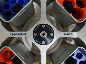 Thumbnail image of Eppendorf 5810 R Benchtop Centrifuge with A-4-62 4000rpm Rotor Lab