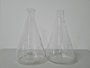 Thumbnail image of Job Lot of New & Used Laboratory Glassware - Buchner Funnels, Flasks & Pipettes 
