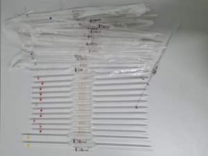 Thumbnail image of Job Lot of New & Used Laboratory Glassware - Buchner Funnels, Flasks & Pipettes 