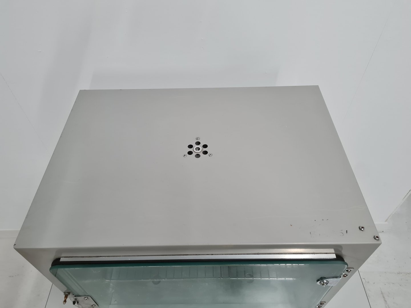 Image of Gallenkamp Size 1 Benchtop Incubator Model: INA-300-010W