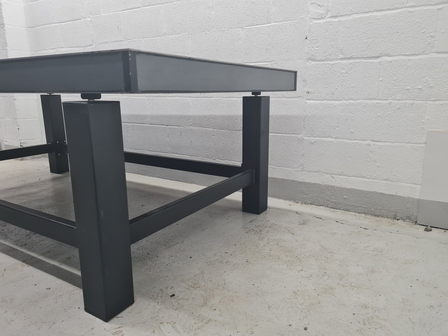 Image of Speirs Robertson Optics Vibration Isolation Table 250x126x84 Lab