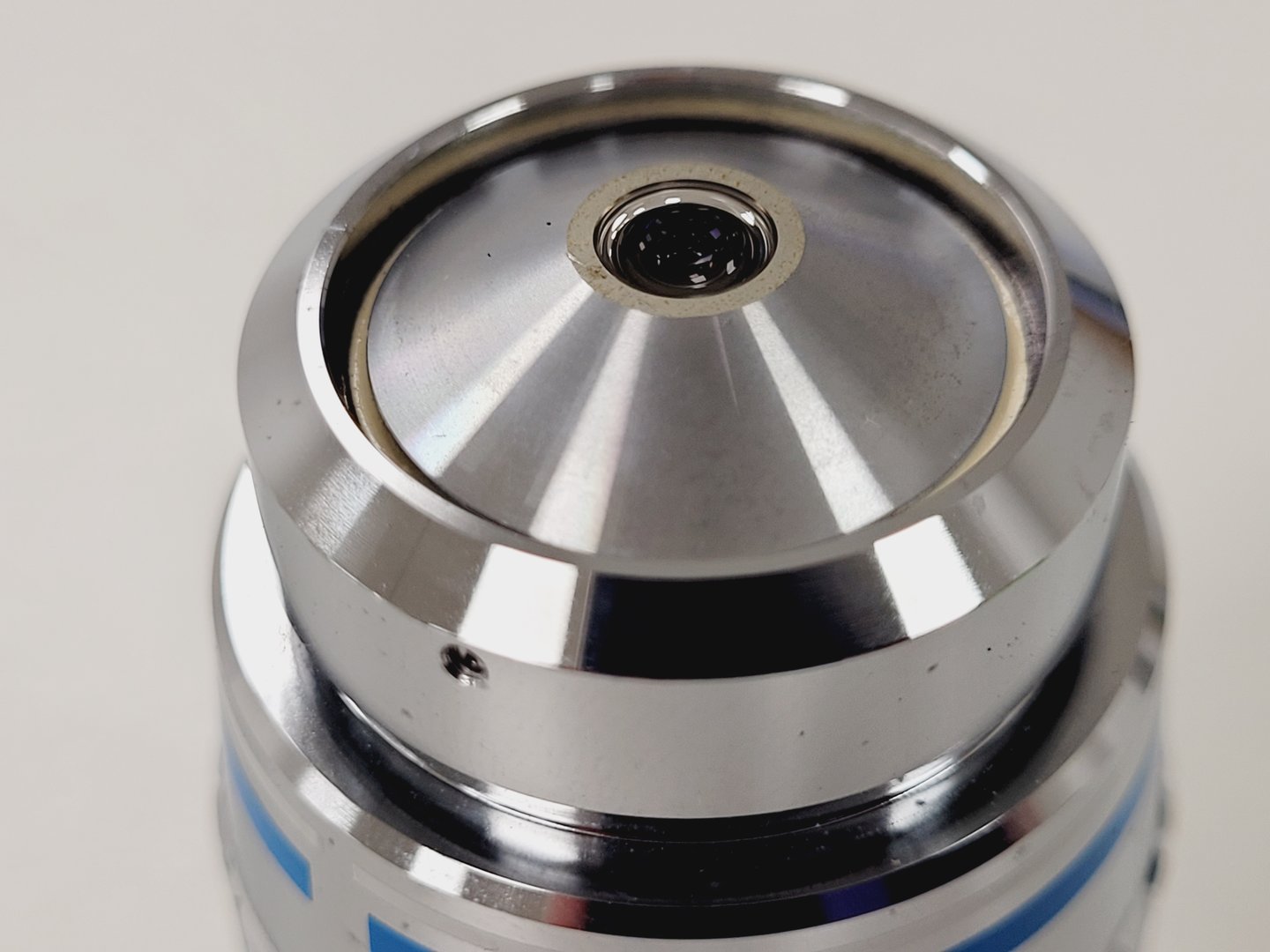 Image of Parts of Nikon Eclipse E800 Microscope w/ Bio-Rad Radiance 2000 Confocal Scannin
