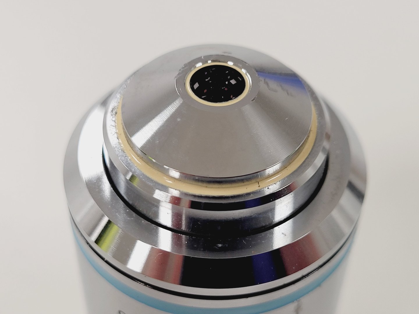 Image of Parts of Nikon Eclipse E800 Microscope w/ Bio-Rad Radiance 2000 Confocal Scannin