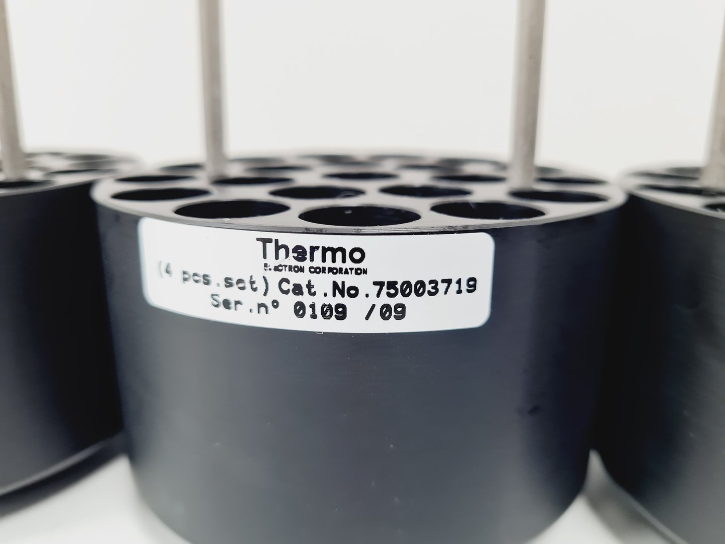 Image of Lot of Thermo Scientific Rotor Bucket Adapters & Lids TX-750  T-25 T-75 Lab