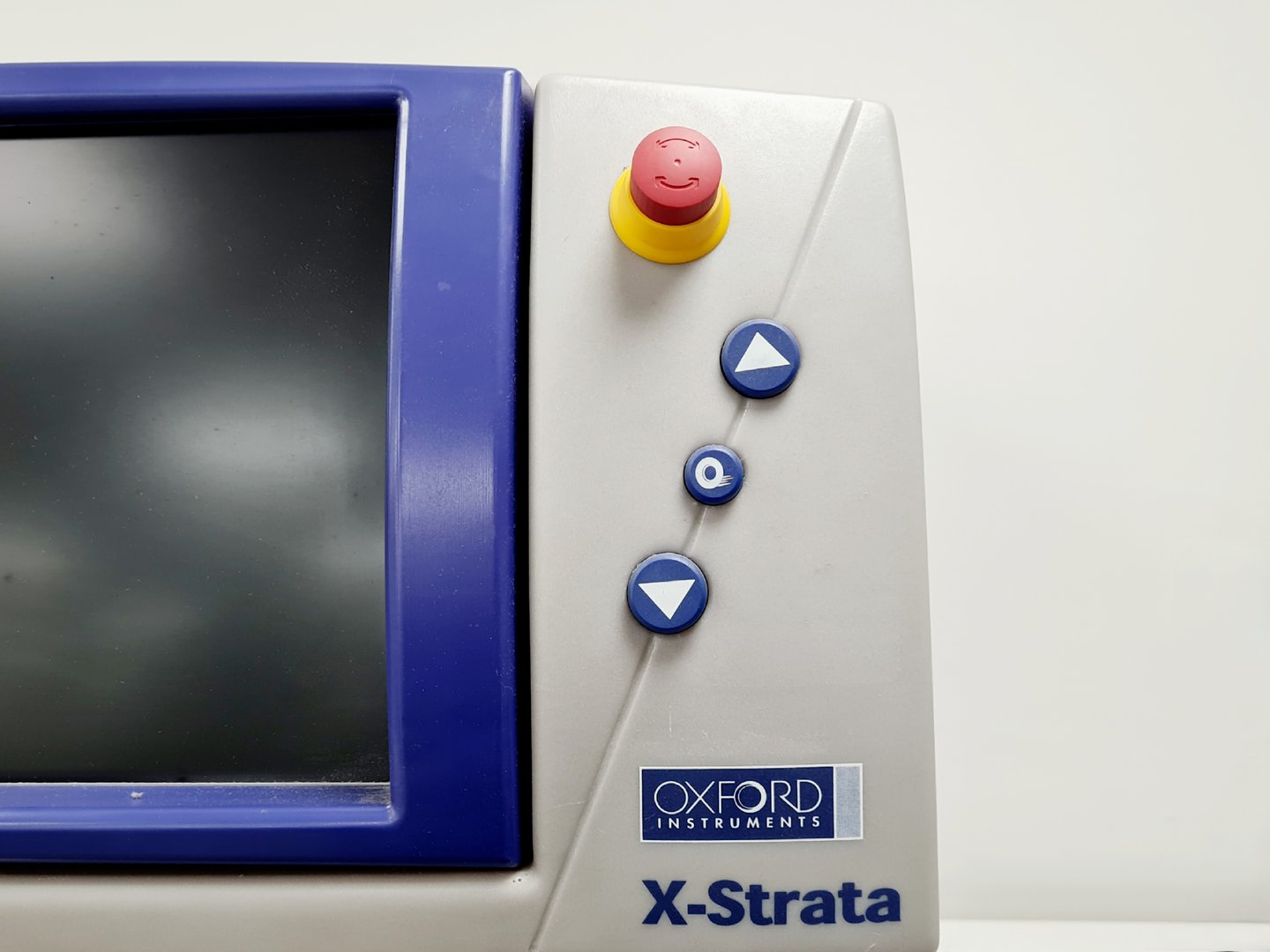 Image of Oxford Instruments X-Strata 960 XRF Analyzer Lab