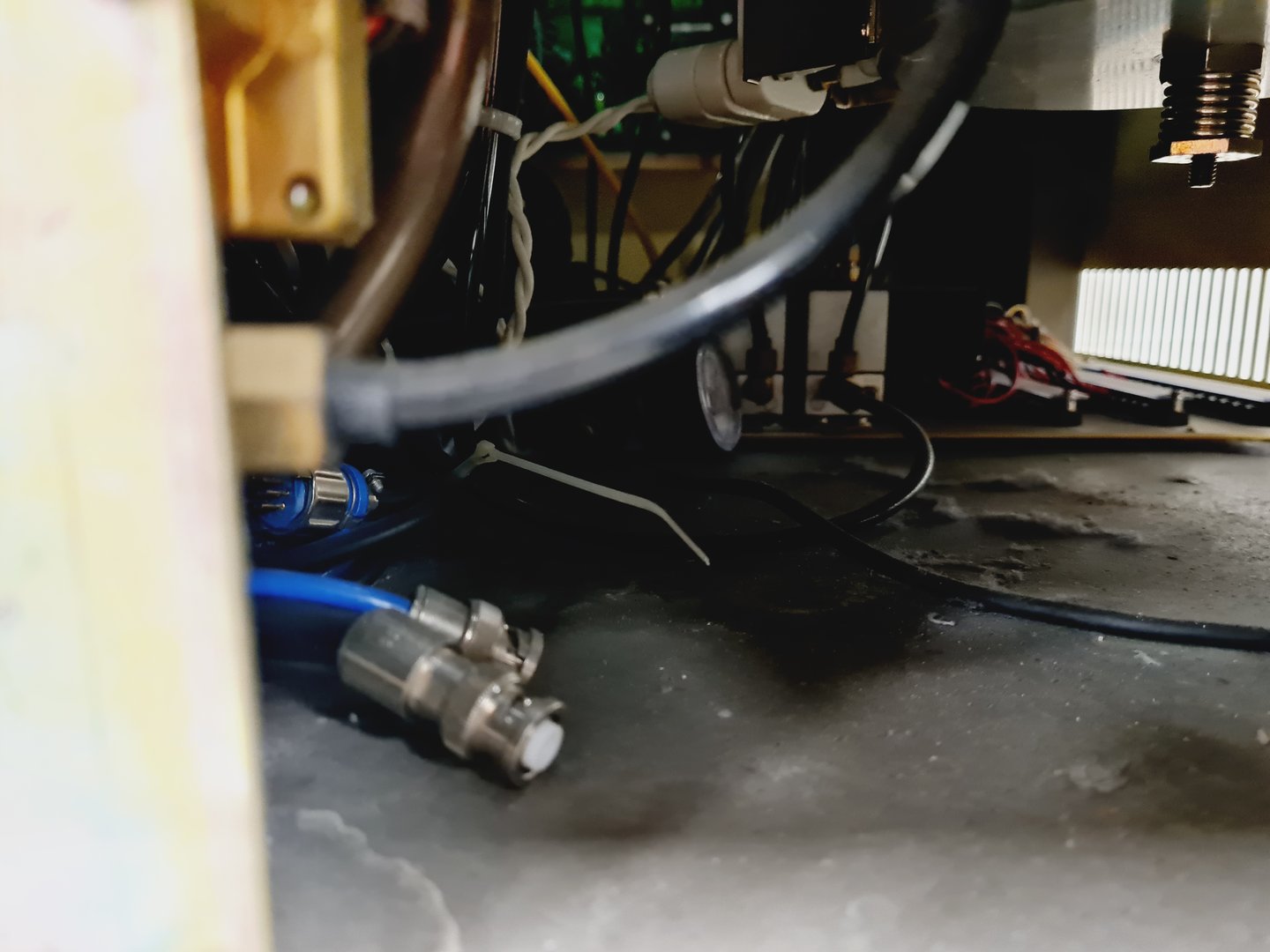 Image of JEOL JSM 840A  SEM Scanning Electron Microscope System (No Control Panel)