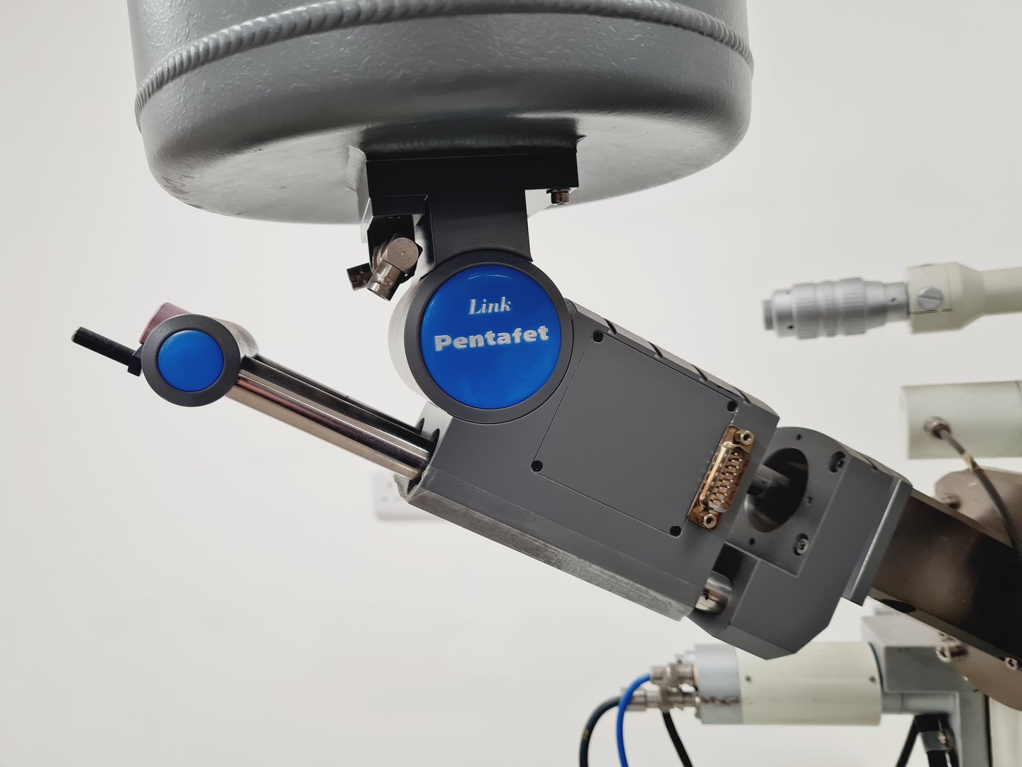Image of JEOL JSM 840A  SEM Scanning Electron Microscope System (No Control Panel)
