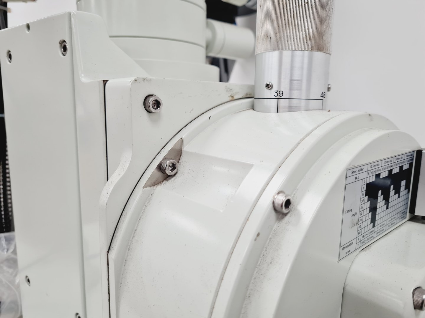 Image of JEOL JSM 840A  SEM Scanning Electron Microscope System (No Control Panel)