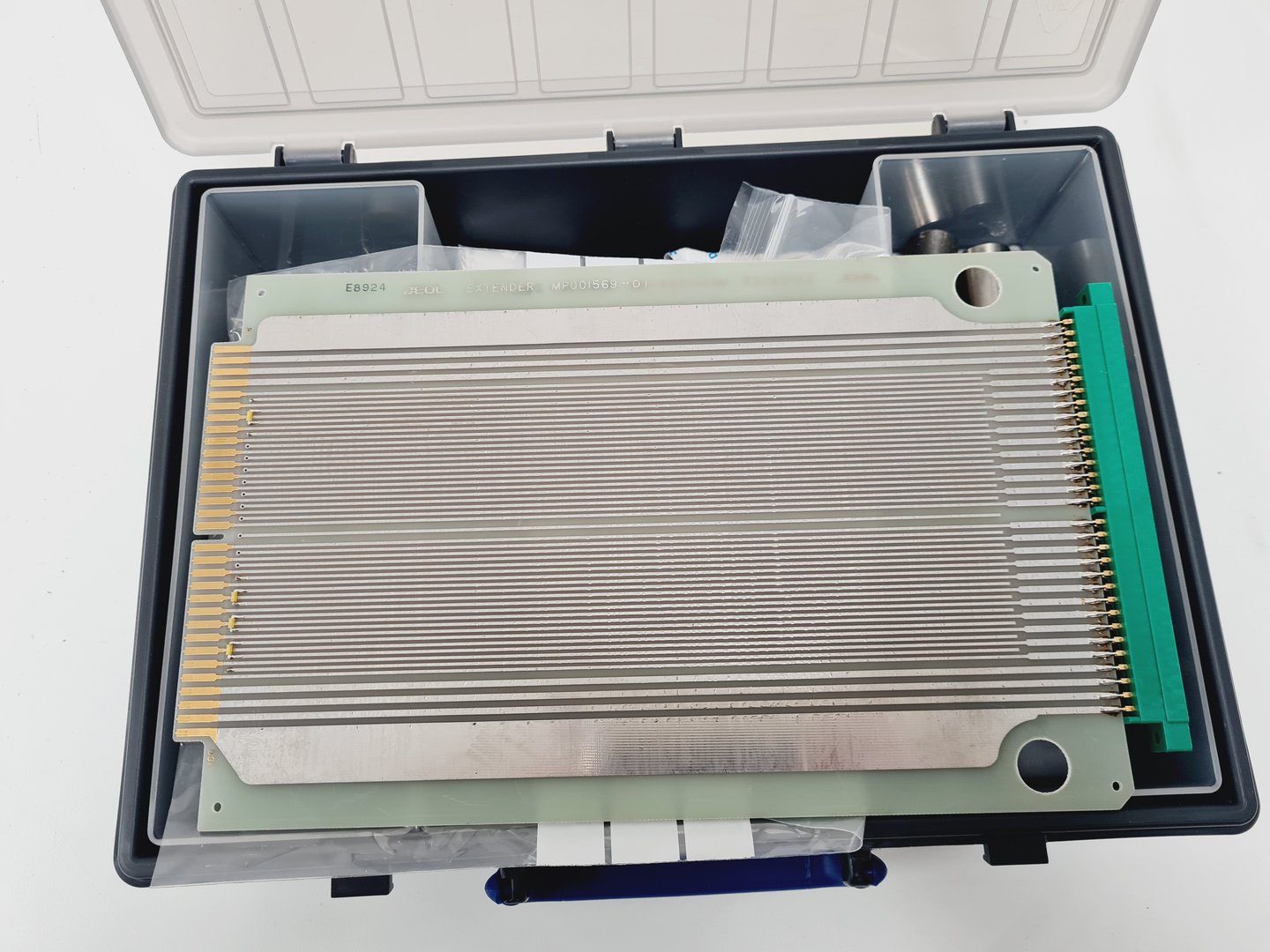 Image of JEOL JSM 840A  SEM Scanning Electron Microscope System (No Control Panel)