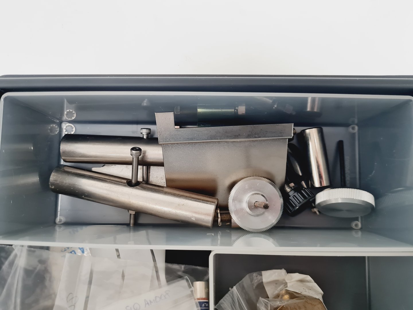 Image of JEOL JSM 840A  SEM Scanning Electron Microscope System (No Control Panel)