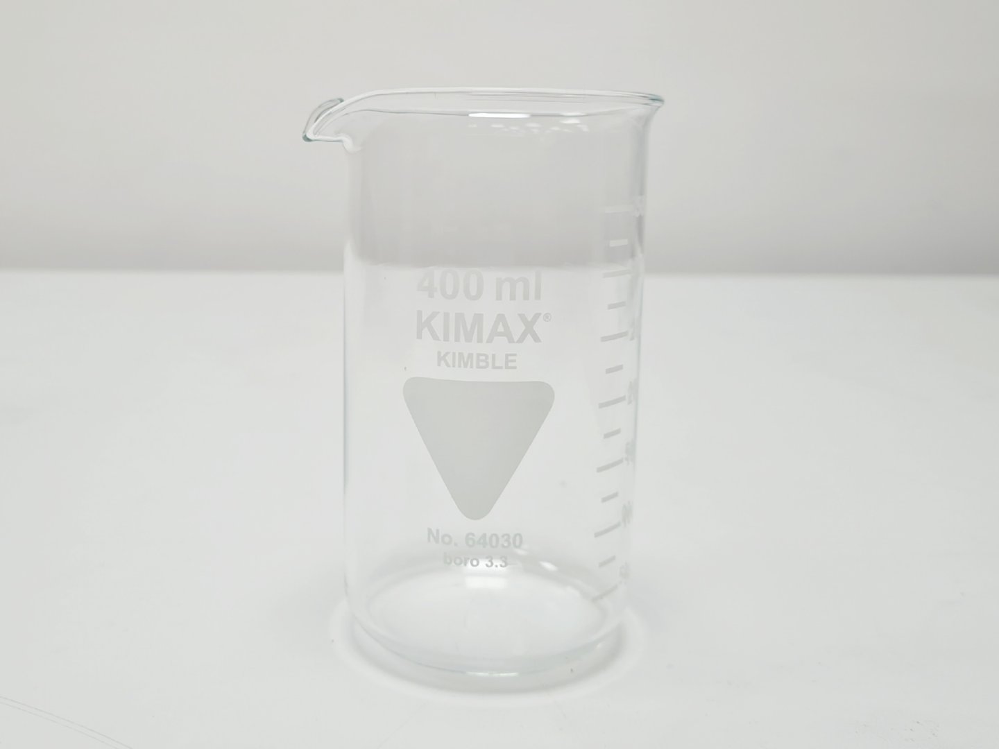 Image of Job Lot of Beakers Kimax ISO (Tall Form), 400 ml  (92 Boxes of 10) Lab
