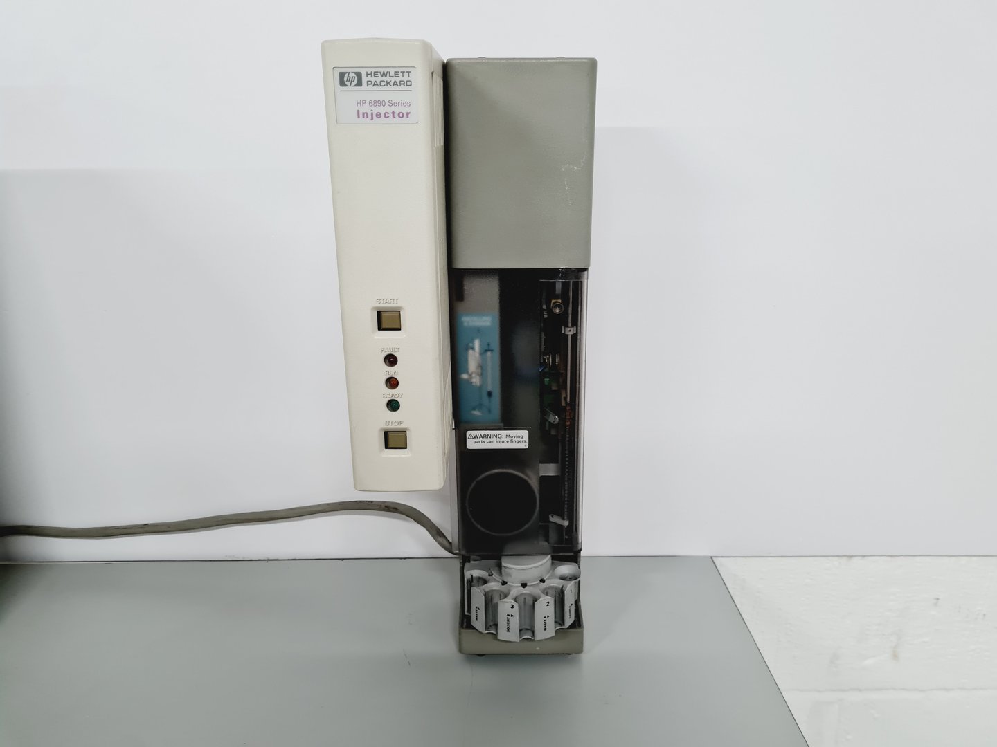 Image of Hewlett Packard 5890 Series II Gas Chromatograph GC System Lab