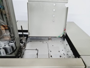 Thumbnail image of Hewlett Packard 5890 Series II Gas Chromatograph GC System Lab