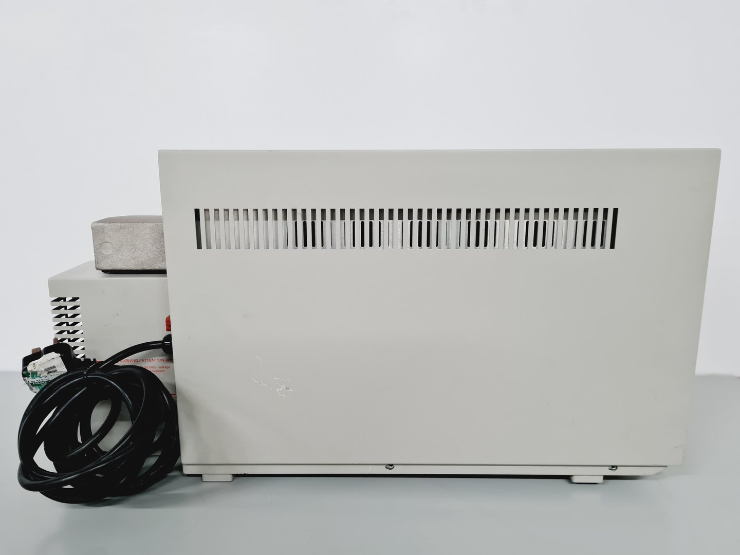 Image of Hewlett Packard 5890 Series II Gas Chromatograph GC System Lab