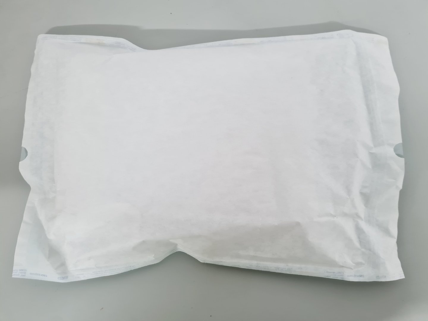 Image of Nuline Medical Standard Gown L 672 Units (24 Boxes)