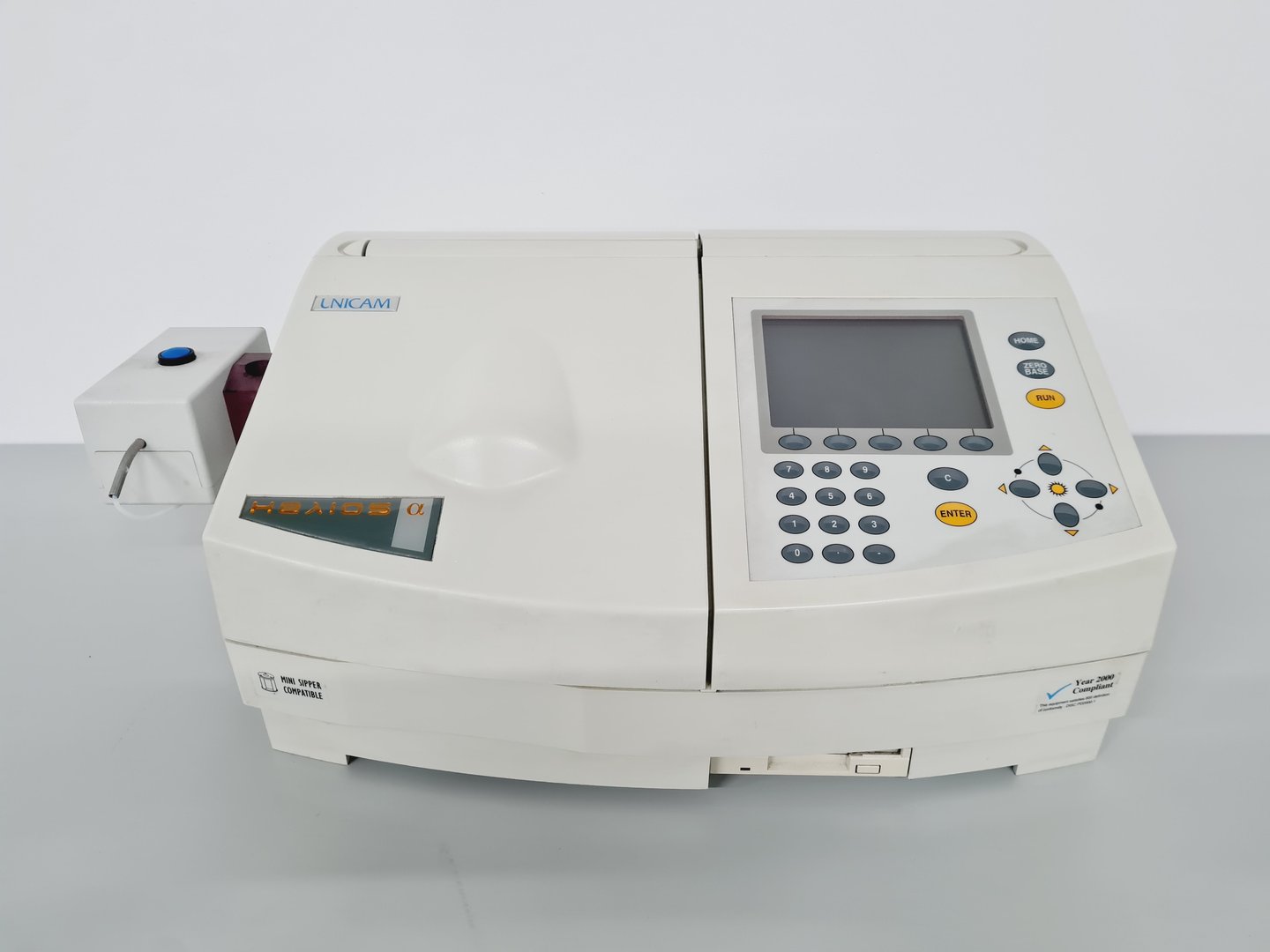 Image of Unicam Helios Alpha Spectrophotometer Lab