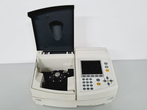 Thumbnail image of Unicam Model Helios Alpha Spectrophotometer Lab