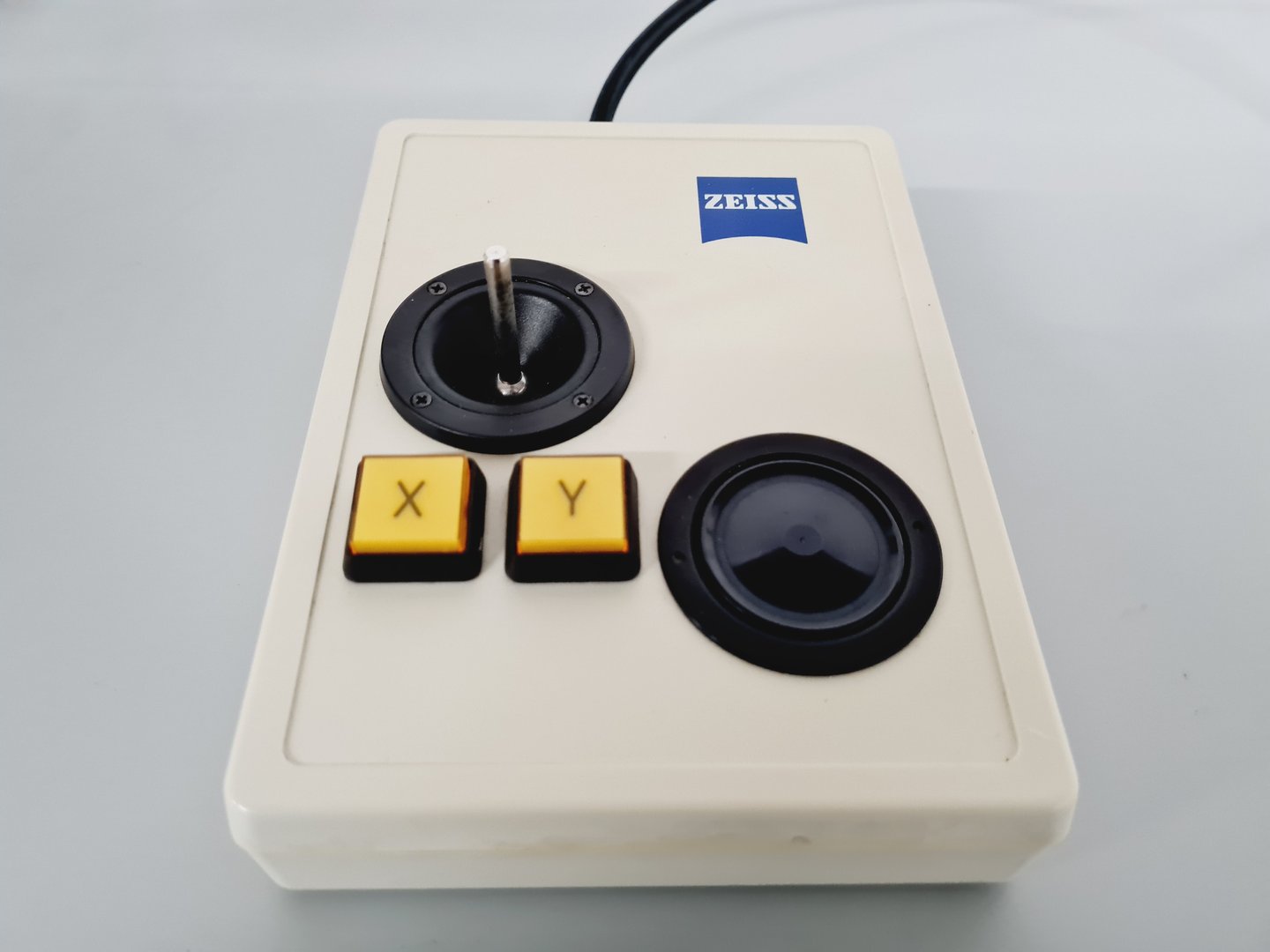 Image of Zeiss Axioplan 2 Upright Fluorescence Microscope with Motorised XY Stage